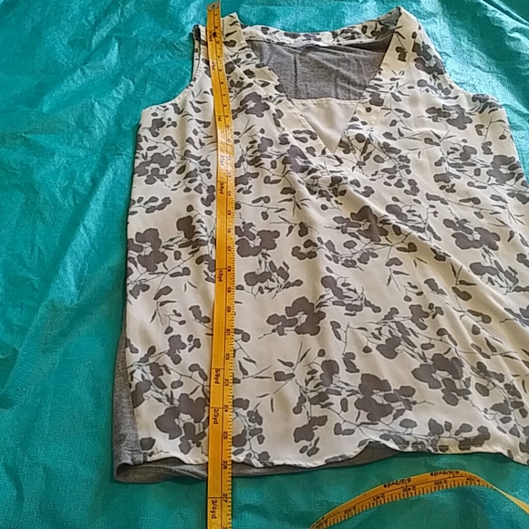 🌷Blouse - Picture 4 of 6